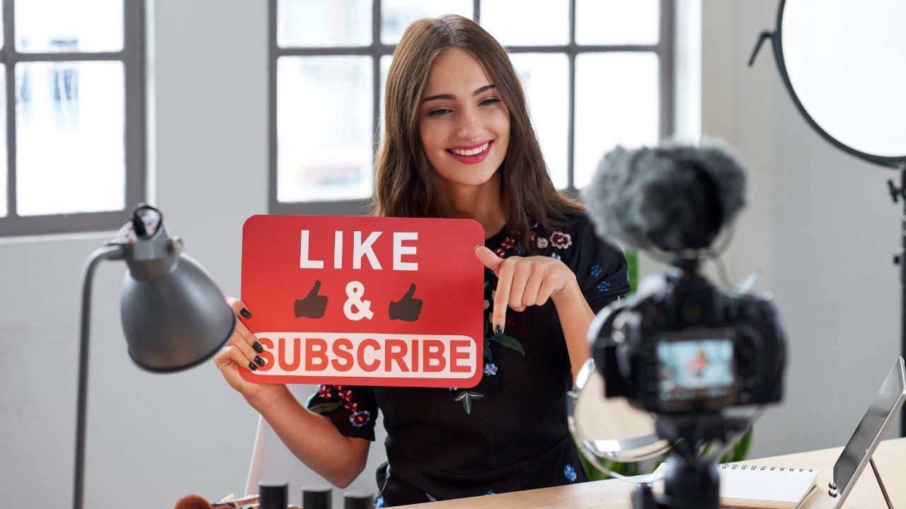 Does Asking For Likes & Subscribes Actually Work on YouTube? preview image